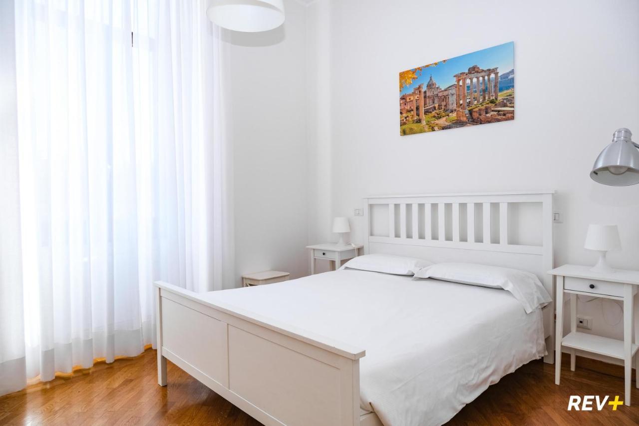Mecenate Apartment Colosseum Рим Екстериор снимка