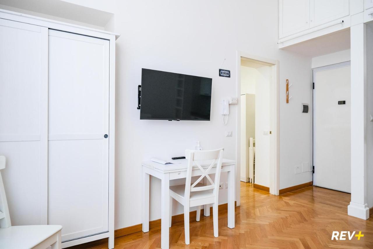 Mecenate Apartment Colosseum Рим Екстериор снимка